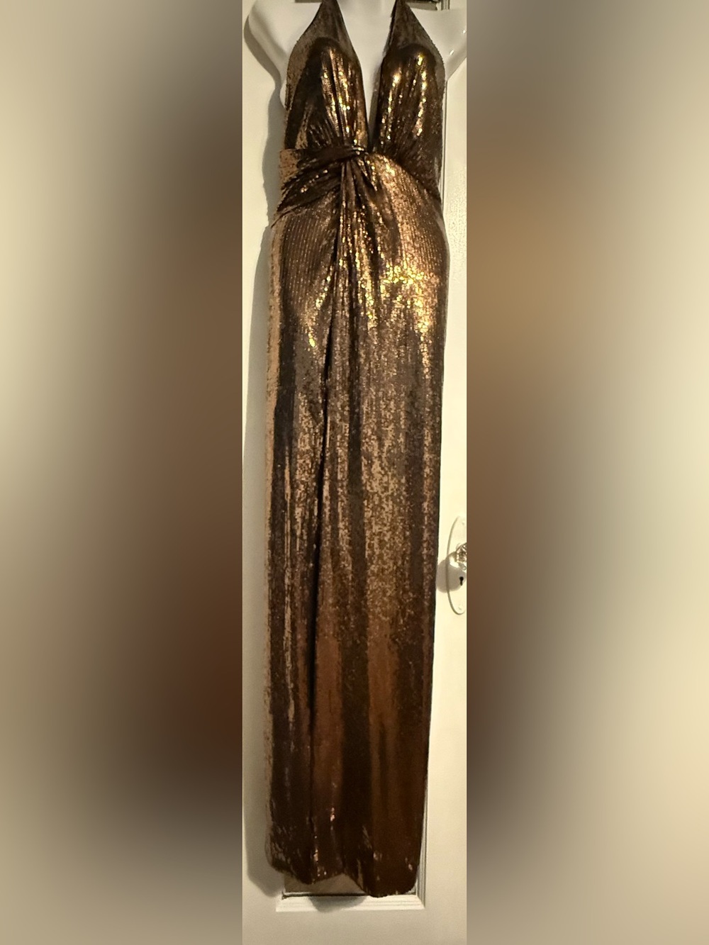 Halston Heritage Bronze Gold Sequin Plunging Knot Twist Halter Gown Dress S